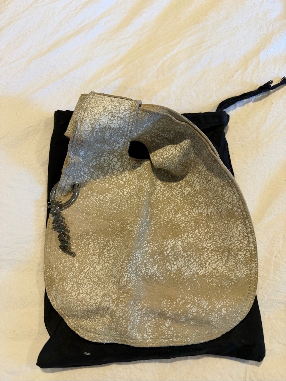 Crackled Cream colored leather Metallic wristlet Bag